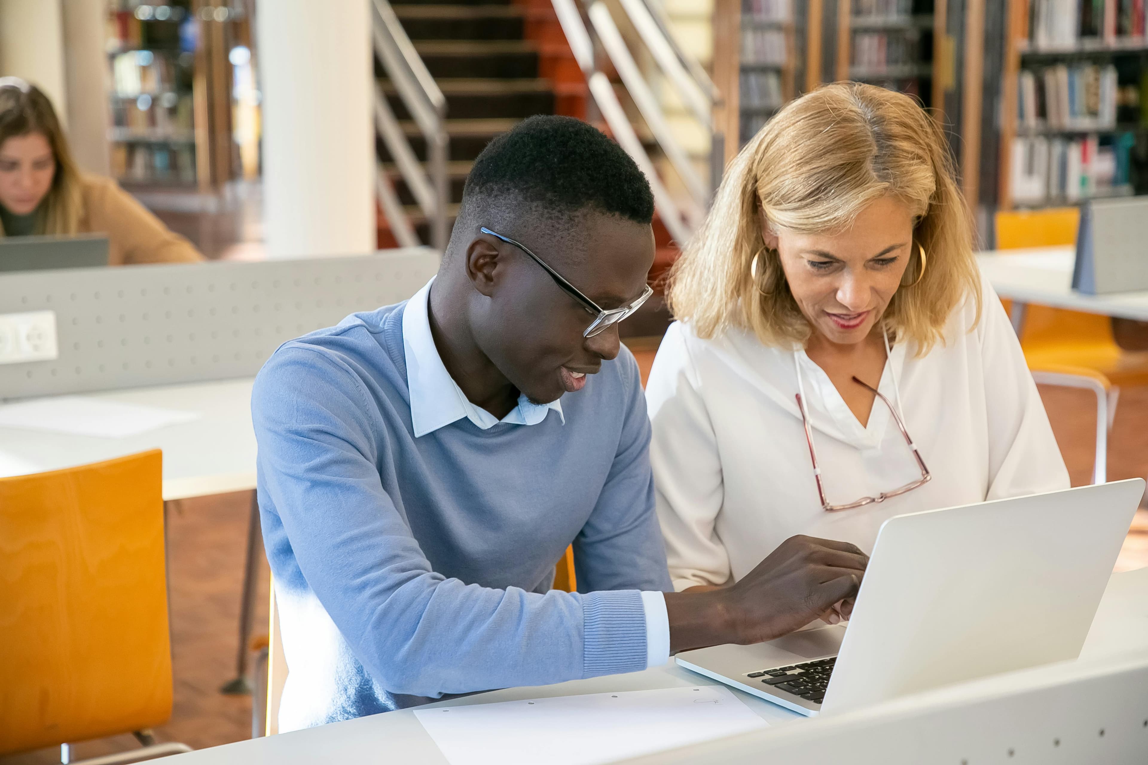 Learn Faster with 0 Expert Tutors